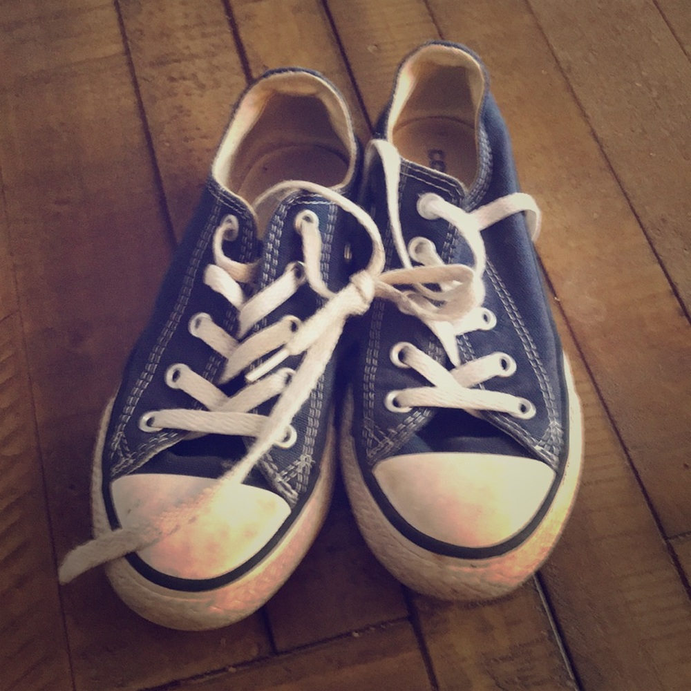 Converse low top